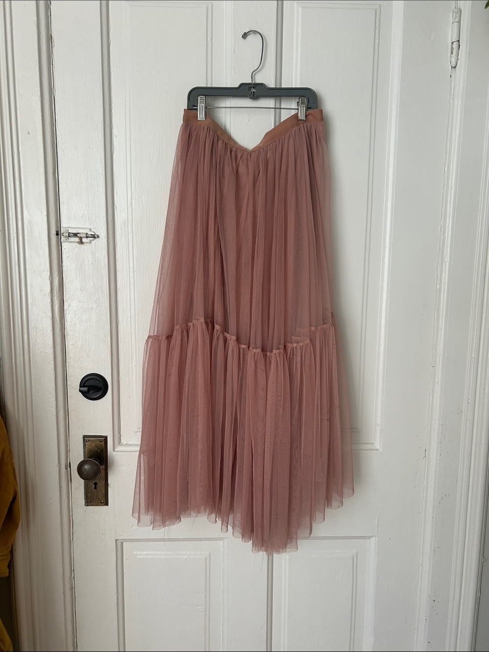 EUC Soho Apparel Dusty Rose Tulle Tiered Maxi Skirt